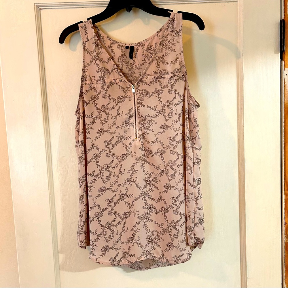 Maurices Small Floral Pinkish Purple Sleeveless Top Work Shirt Classy Flowy Cute